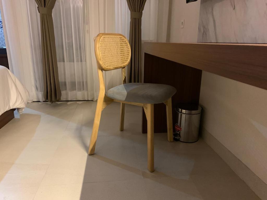 Aj Boutique Hotel Джок'якарта Екстер'єр фото